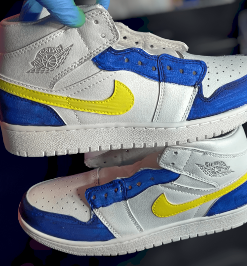 Nike Sneakers Airbrush